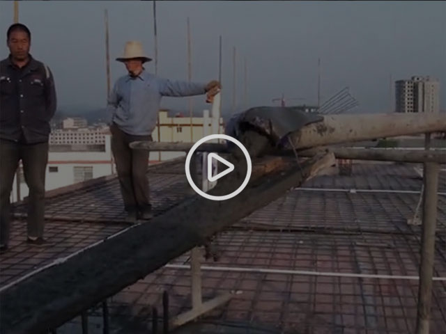 山東力源機械，車載式攪拌拖泵一體機現(xiàn)場施工視頻